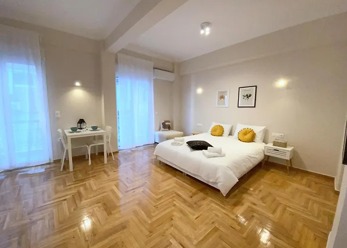 Mediterra Stay City Center